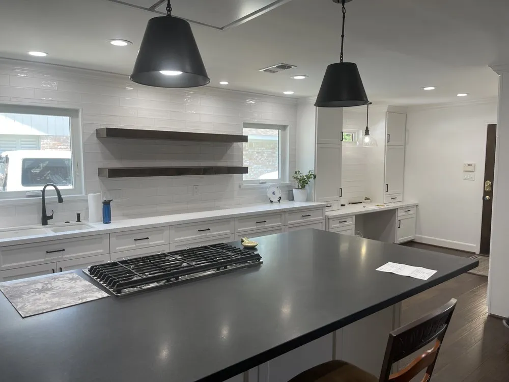 Slide of Diaz Home Improvement