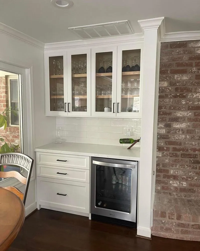 Slide of Diaz Home Improvement