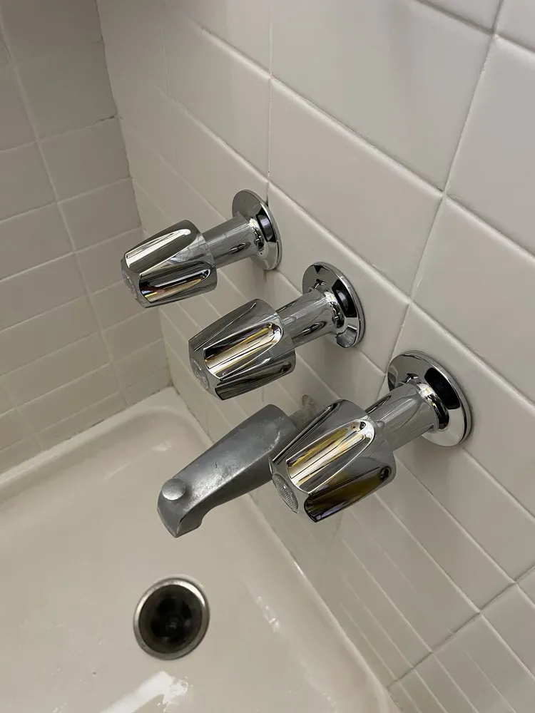 Slide of Diaz Plumbing