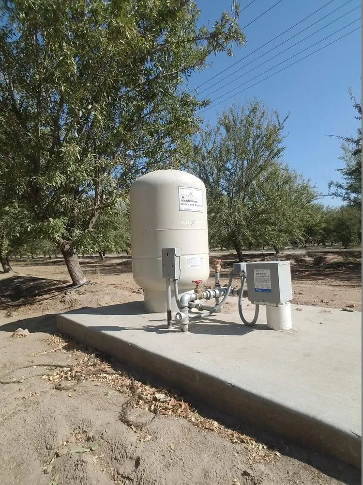 Slide of Dickey's Pump Service