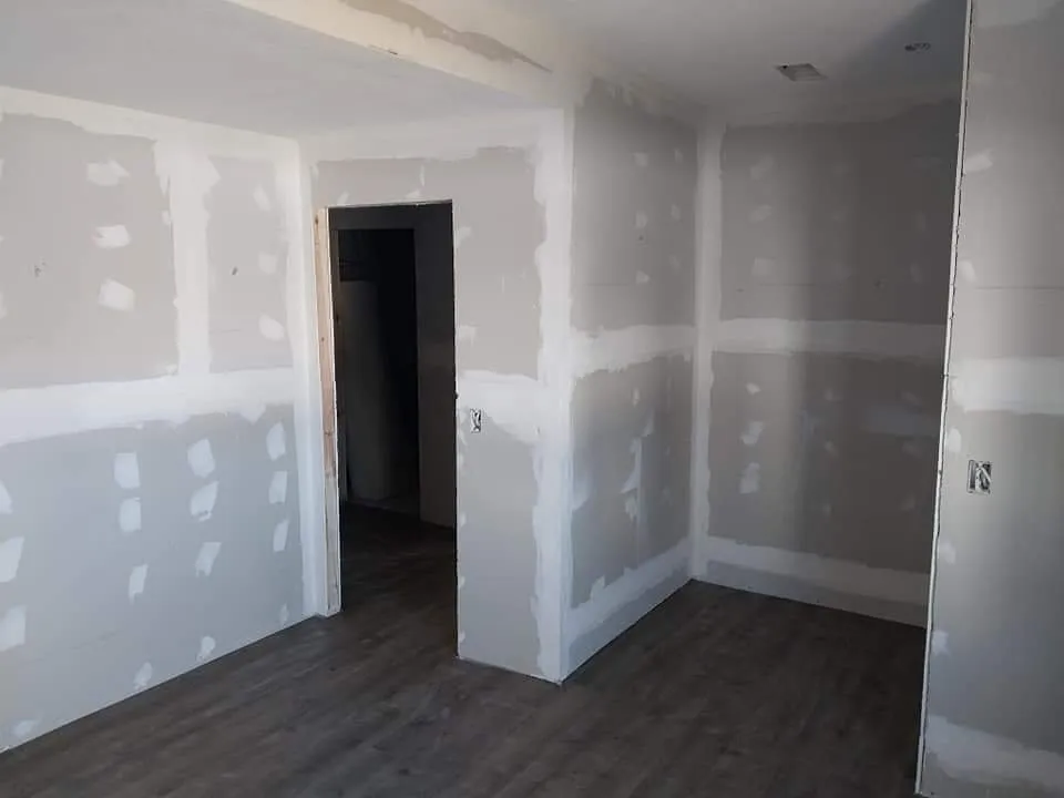 Slide of Diego's Painting & Remodeling