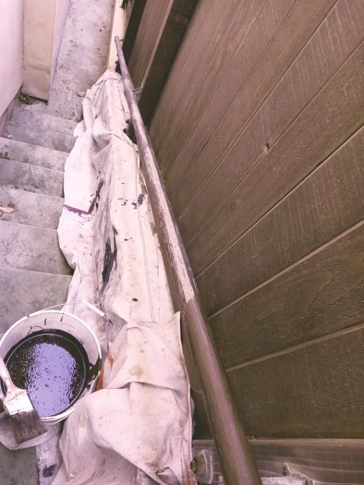 Slide of DiFiore's Handyman Service