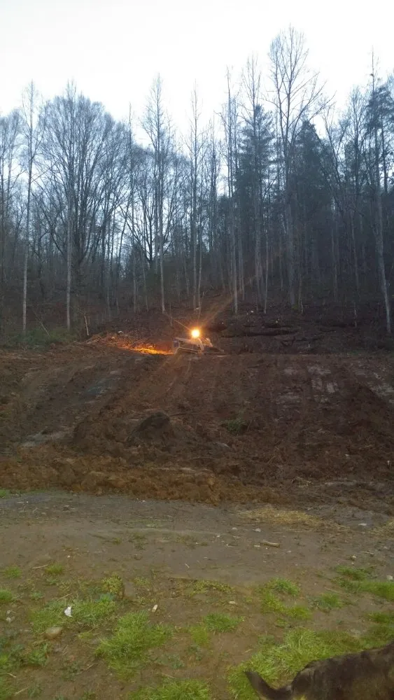 Slide of DIJS Contracting