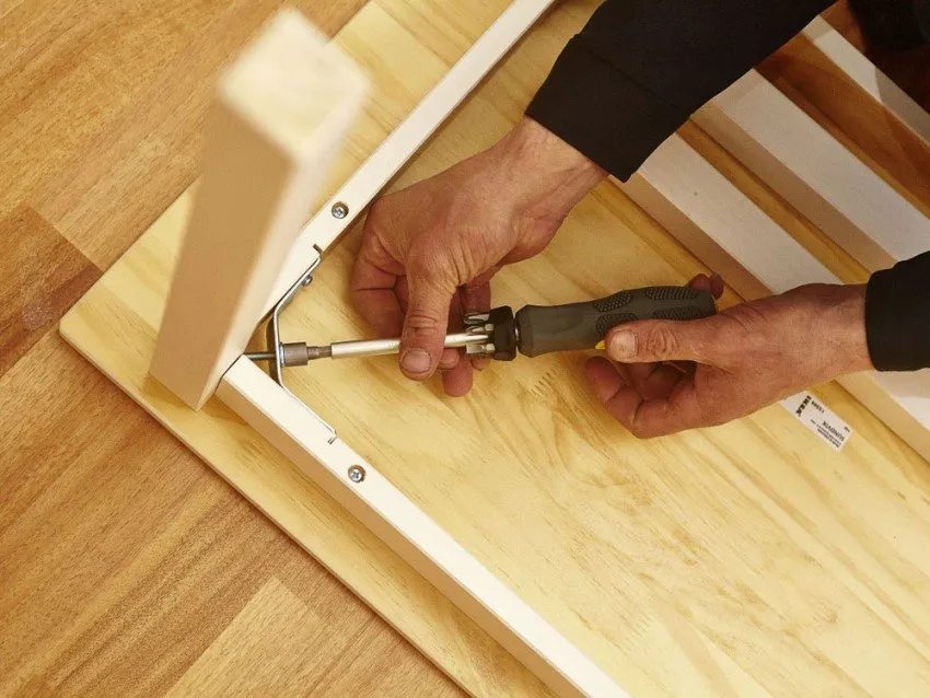 Slide of Dima HandyService