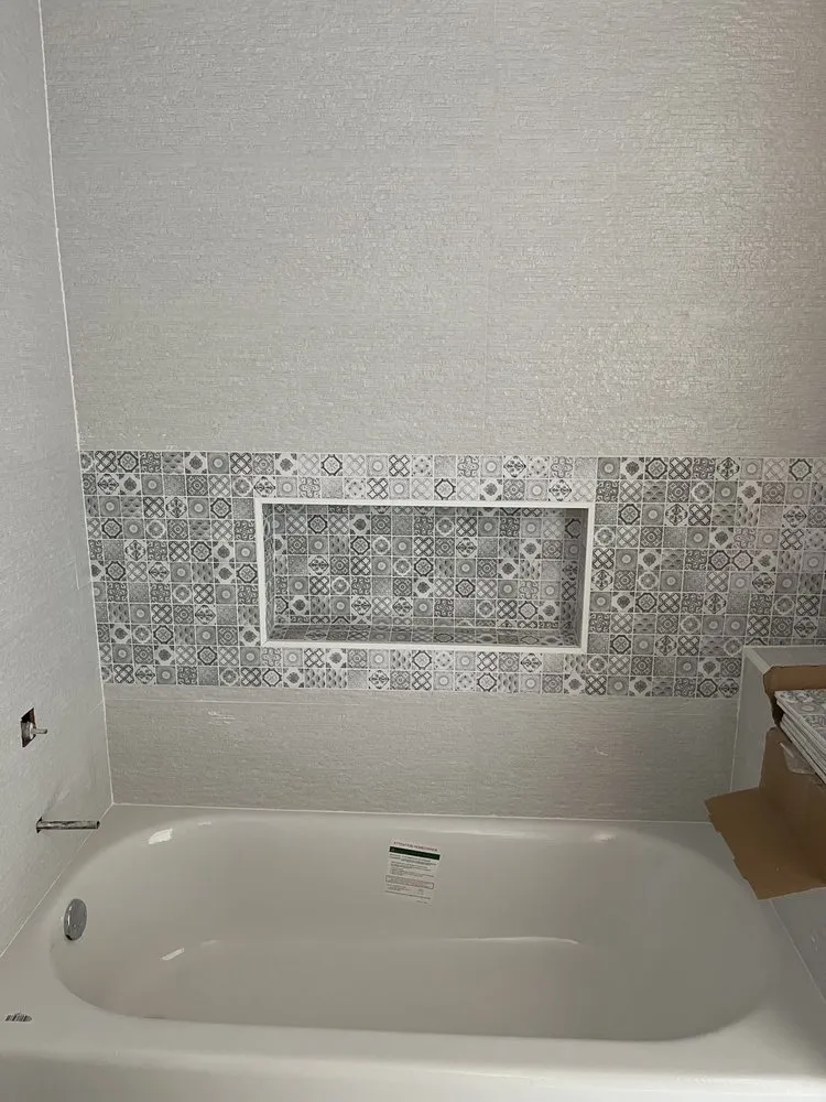 Slide of Dinastia Puente Construction