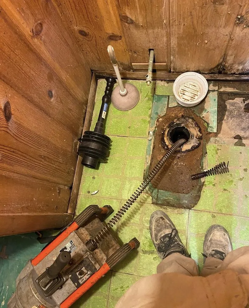 Slide of Direct Flow Plumbing