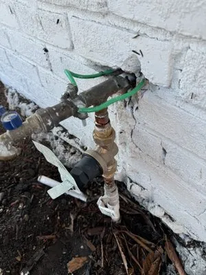 Dirty Dave's Plumbing Logo