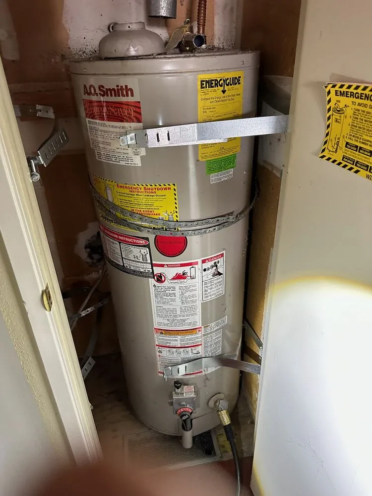 Slide of Discount Bay Plumbing