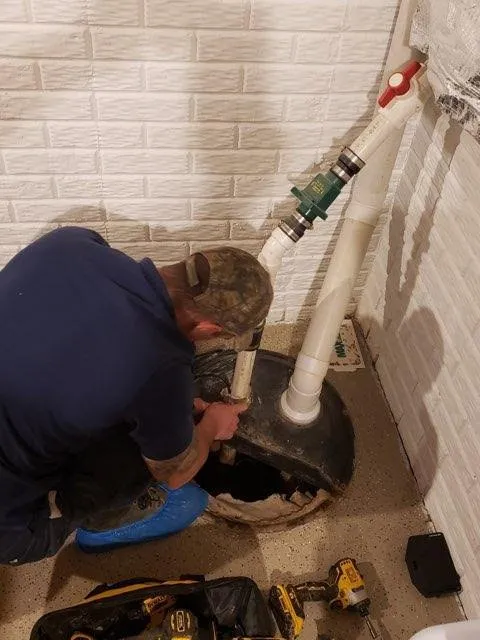 Affordable pipe repair for homes in Lewis Center, OH by Discount Drains: Plumbing, Drains, Water Heaters & More