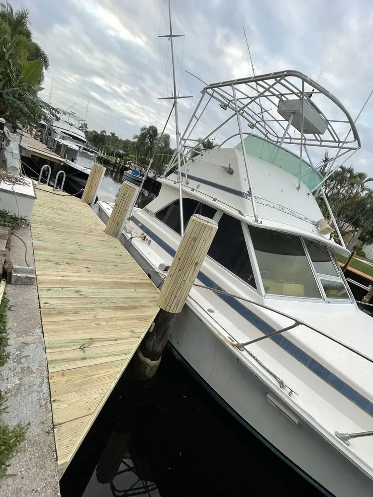 Slide of Divergent Construction Services