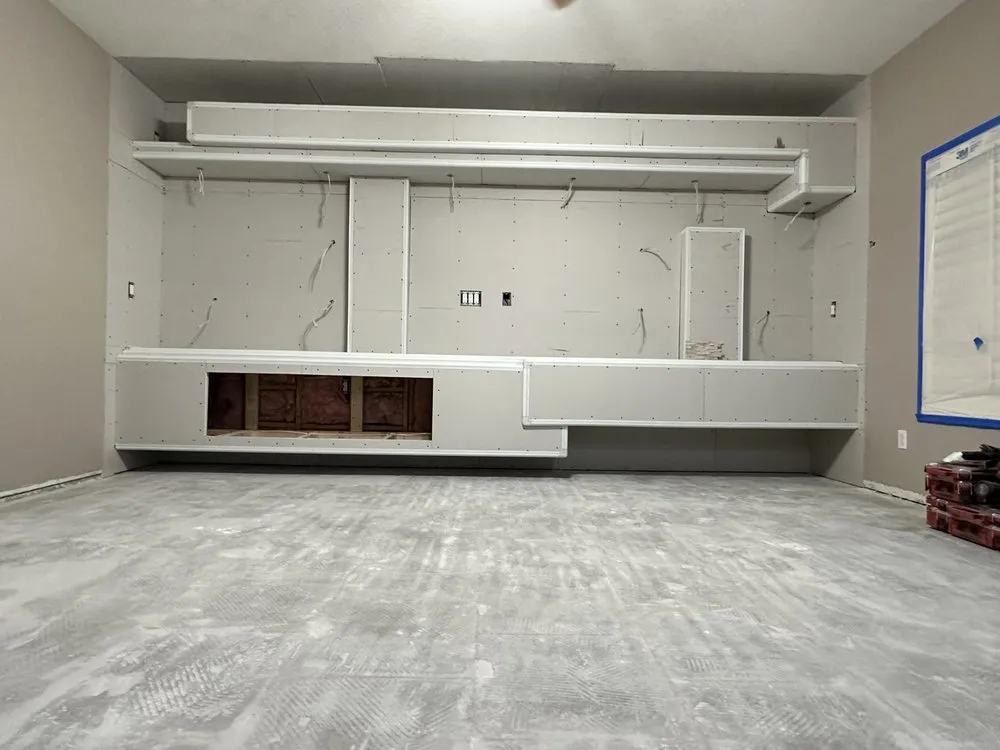 Slide of Divine Quality Homes