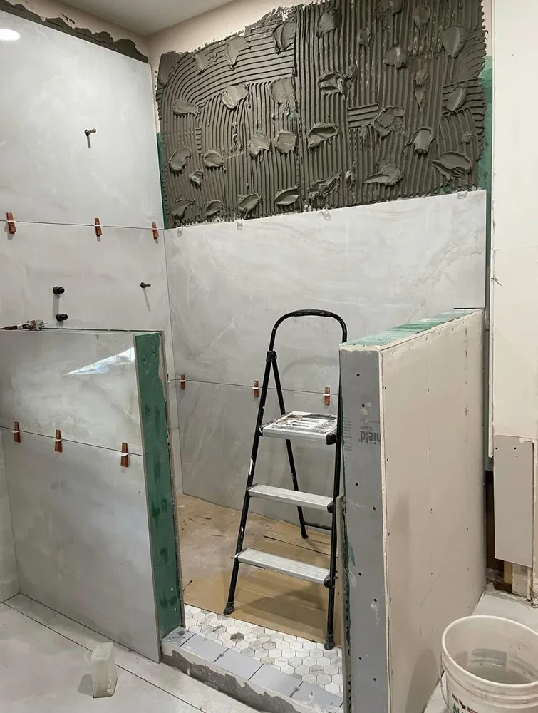 Slide of Divine Quality Homes