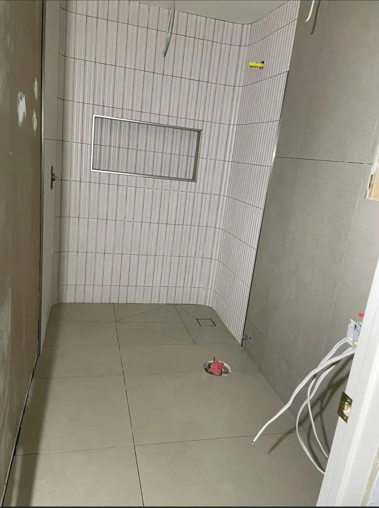 Slide of Divine Quality Homes