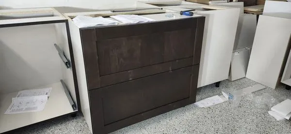 Dixon Interior Renovations Logo