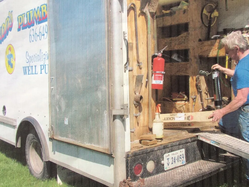 Slide of Dixon Plumbing