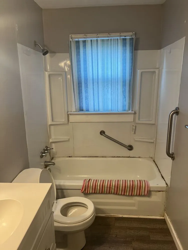 Slide of DJ and Company