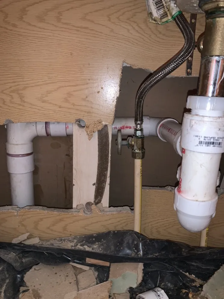 Trusted emergency plumbing service in Washington, DC, DC - DJ's Plumbing & Electrical service's