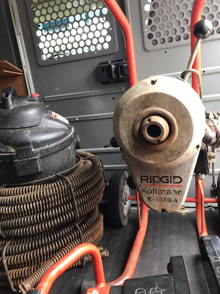 Slide of Dj's Plumbing Services