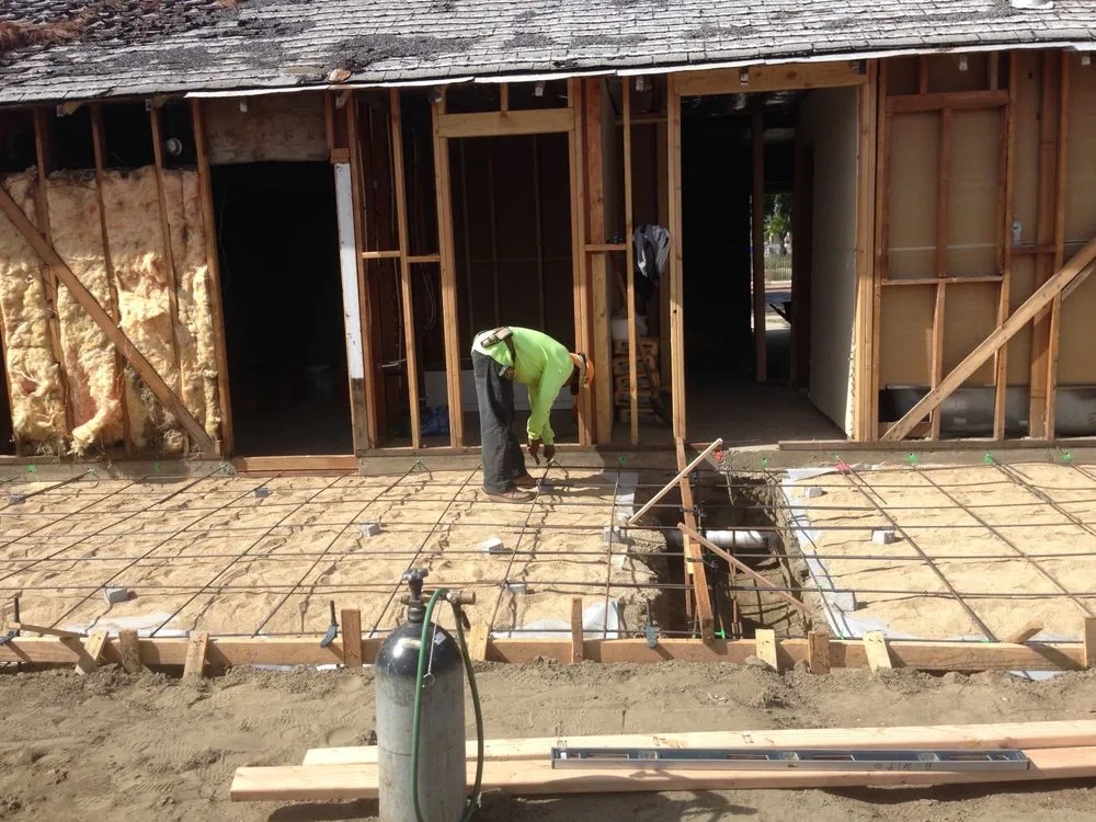 Slide of DJSG General Construction