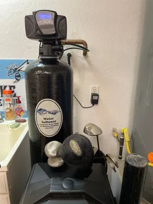 DK RO Systems & Water Softeners Logo