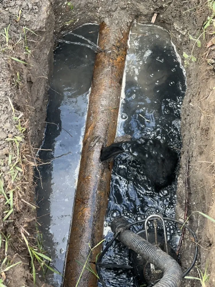 Reliable emergency plumbing experts serving Houston, TX - DL Excavation Services