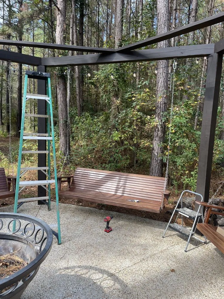 Slide of D&M Gas and Home