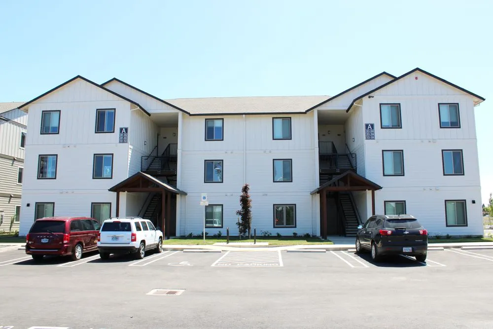 Slide of DM Plumbing & Construction