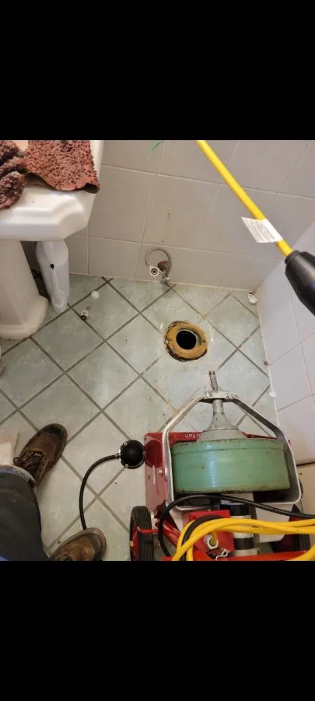 Slide of DM Plumbing And Drains