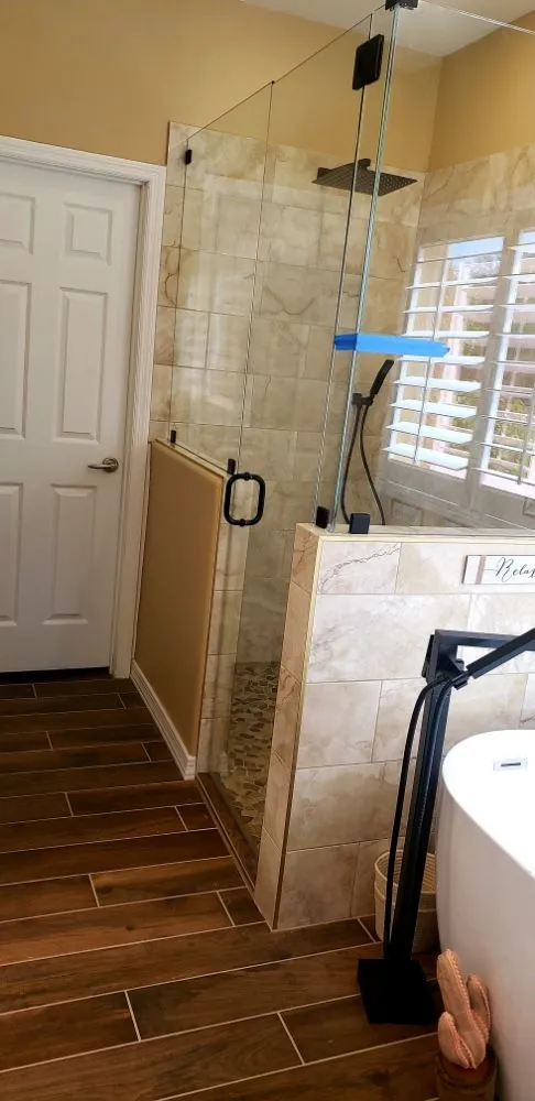 Slide of D&M Remodeling