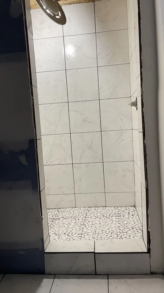 Slide of D&M Remodeling Service