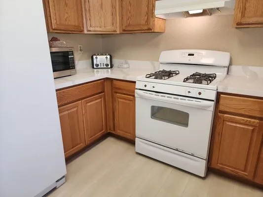 DMC Construction Logo