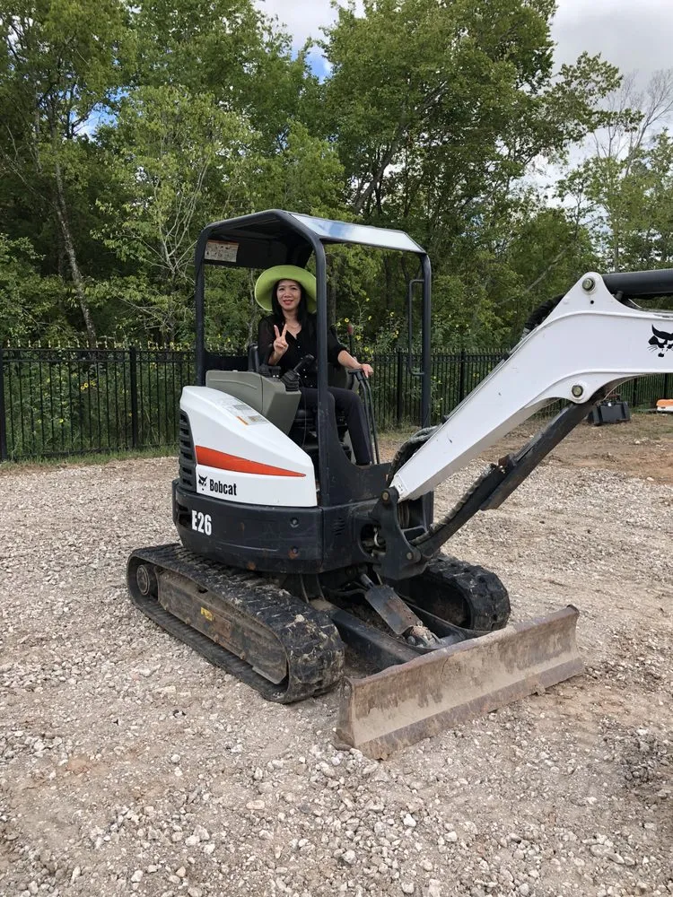 Affordable emergency plumbing experts serving Houston, TX - DMT Remodeling & Construction