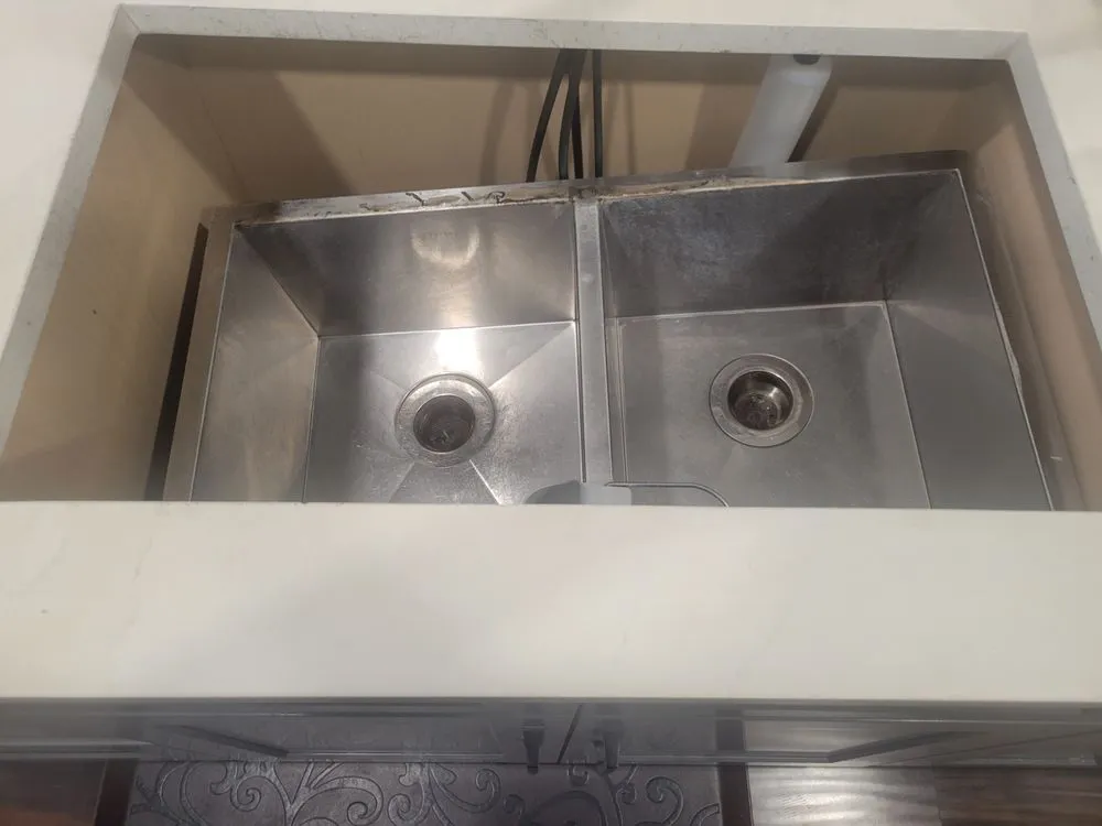 Slide of DMT Remodeling & Construction