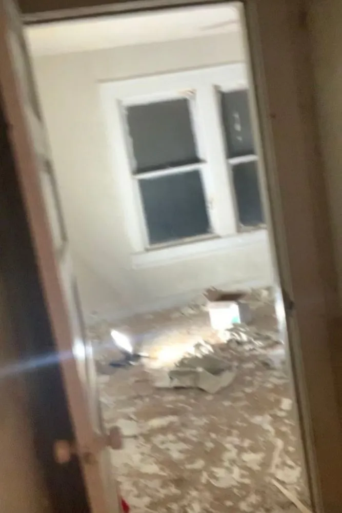 Slide of Do it All construction