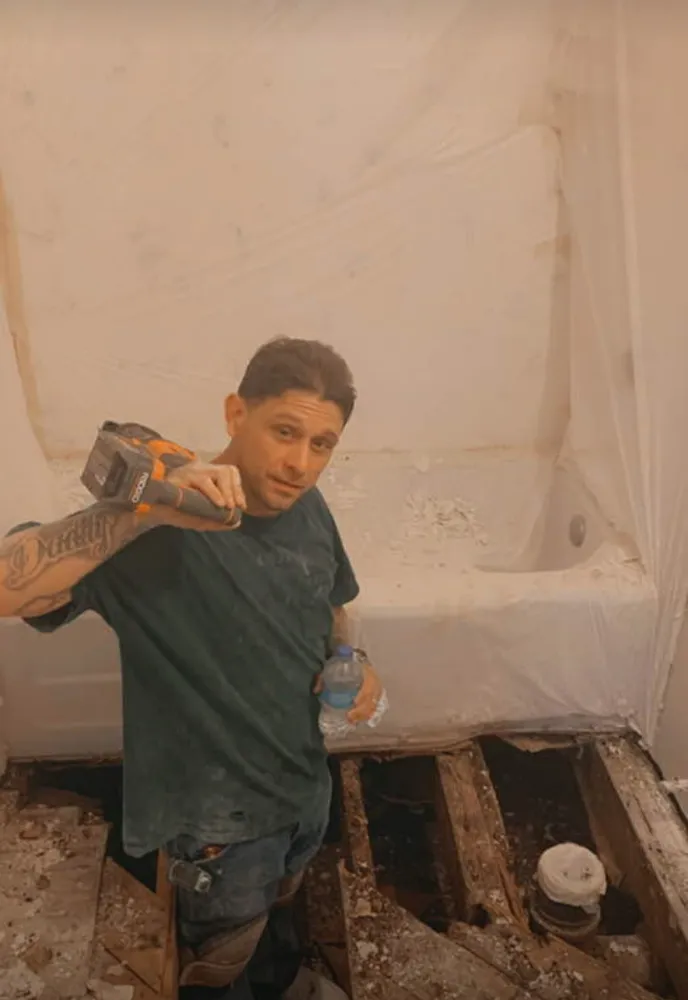 Slide of Do it All construction