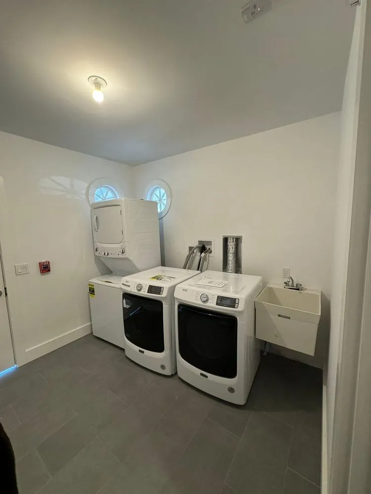 Slide of Dolce Heating & Cooling