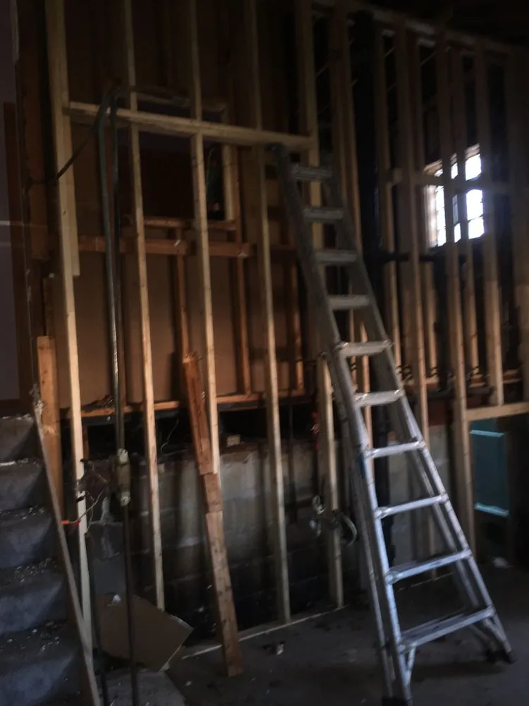 Slide of Doll House Umbrella