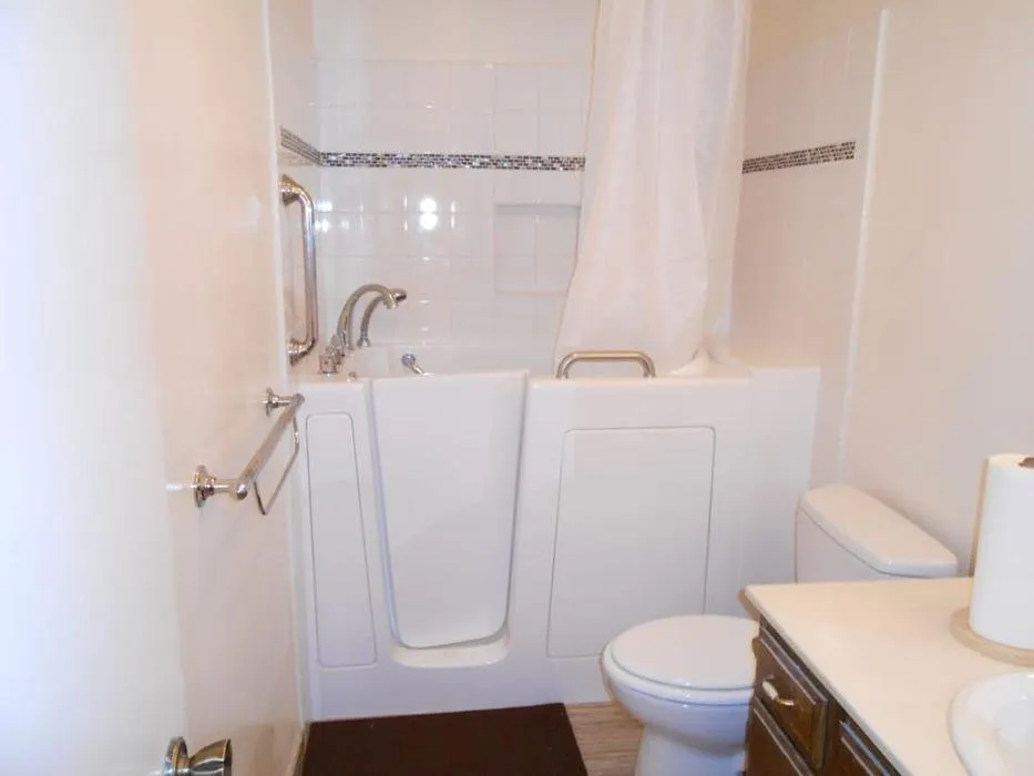 Slide of Don Leitch Construction