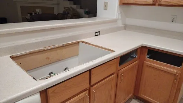 Done Right Plumbing Logo