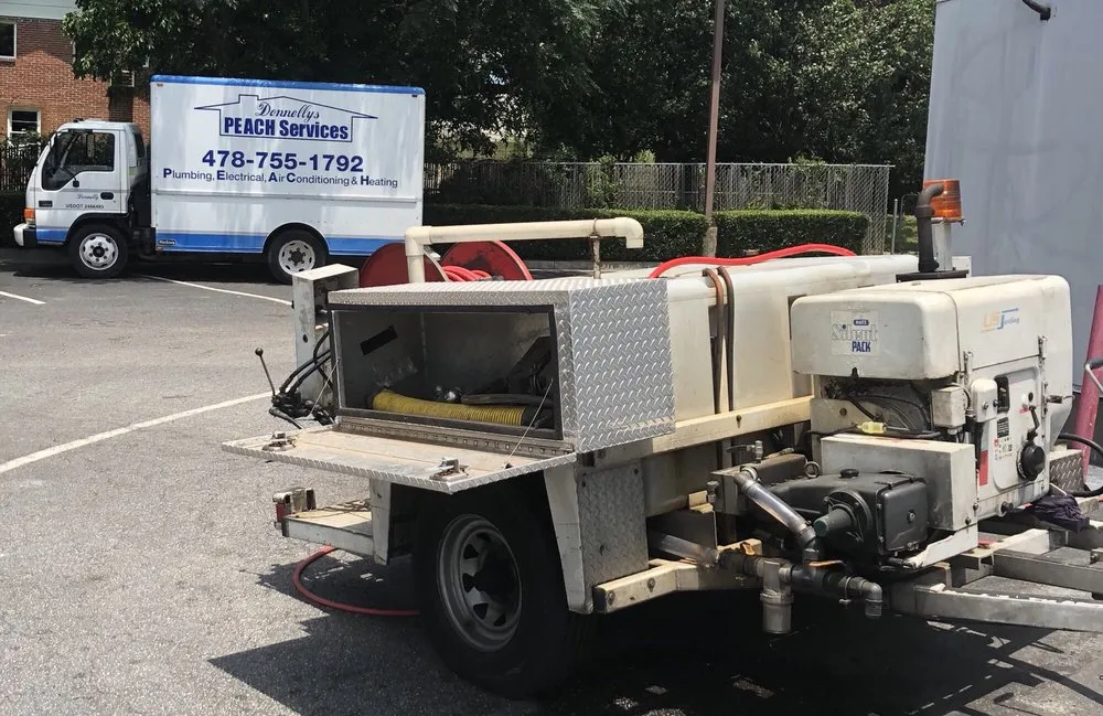 Slide of Donnelly's Peach Services