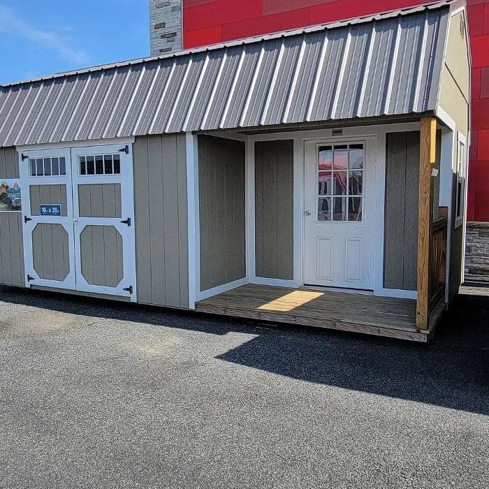 Slide of Dons Plumbing and Appliance Showroom