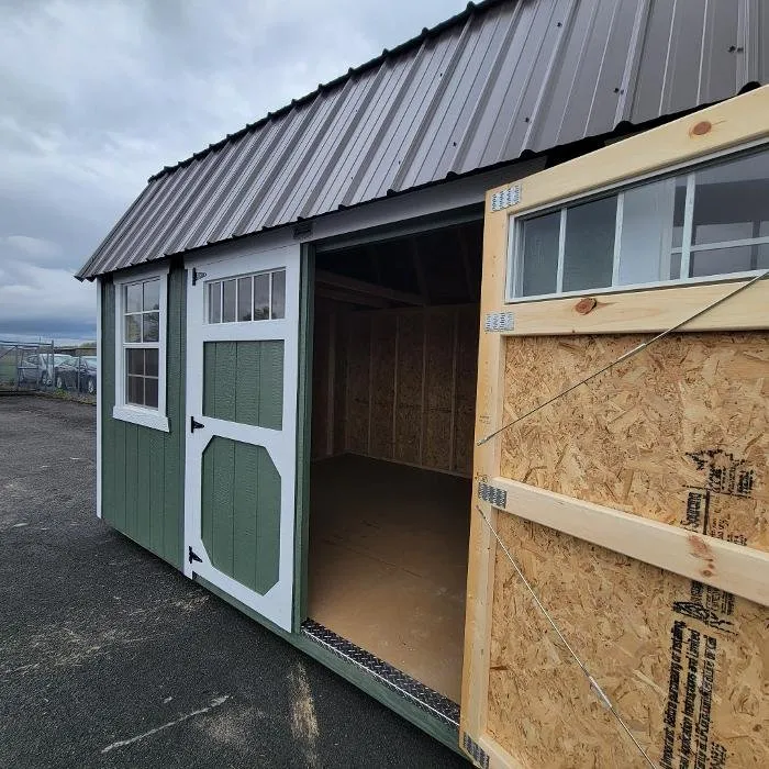 Slide of Dons Plumbing and Appliance Showroom