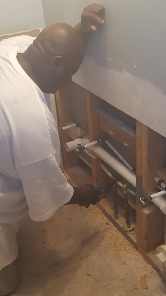 Affordable emergency plumbing experts serving Virginia Beach, VA - Don's Plumbing Repair Services