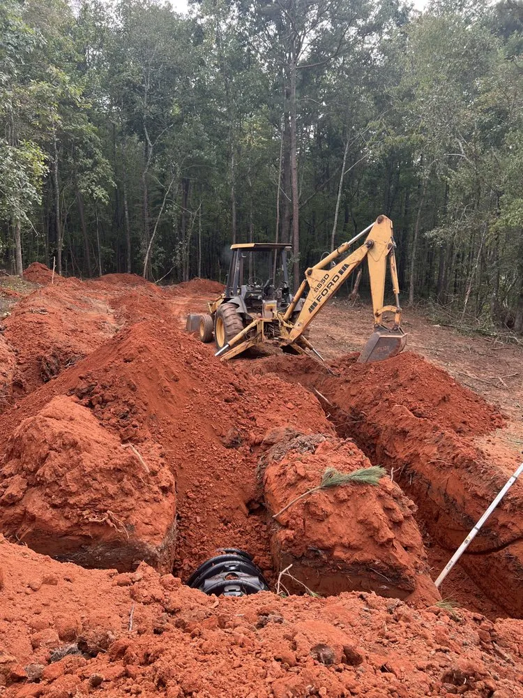 Professional emergency plumbing for homes in Dewy Rose, GA by Doug Campbell Backhoe