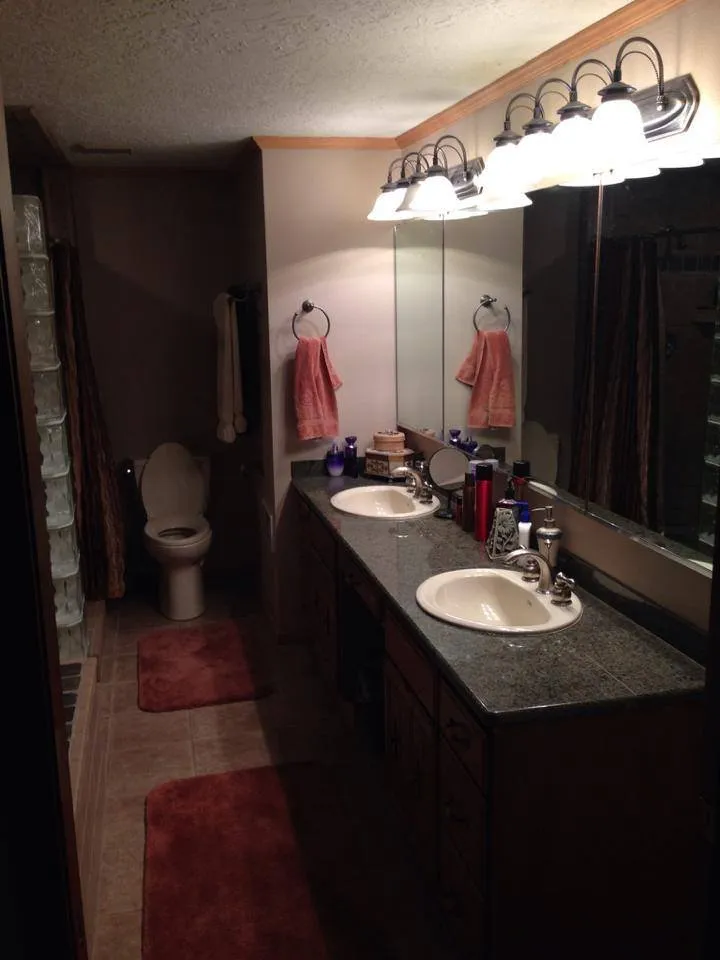 Slide of Doug's Construction and Repair