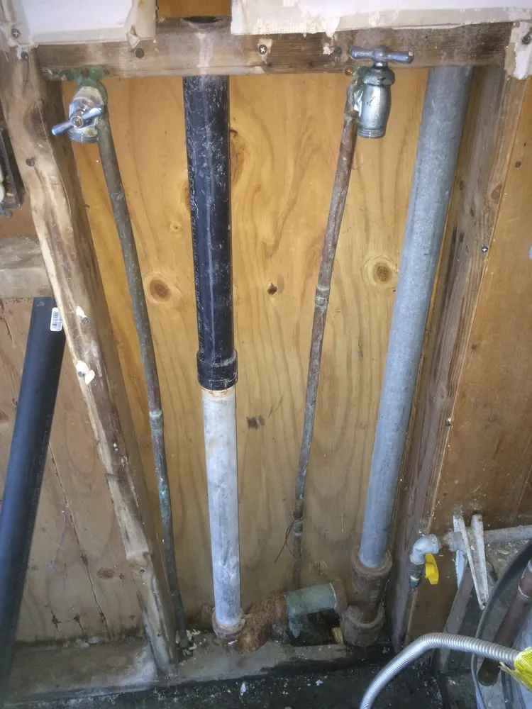 Slide of DQ Plumbing