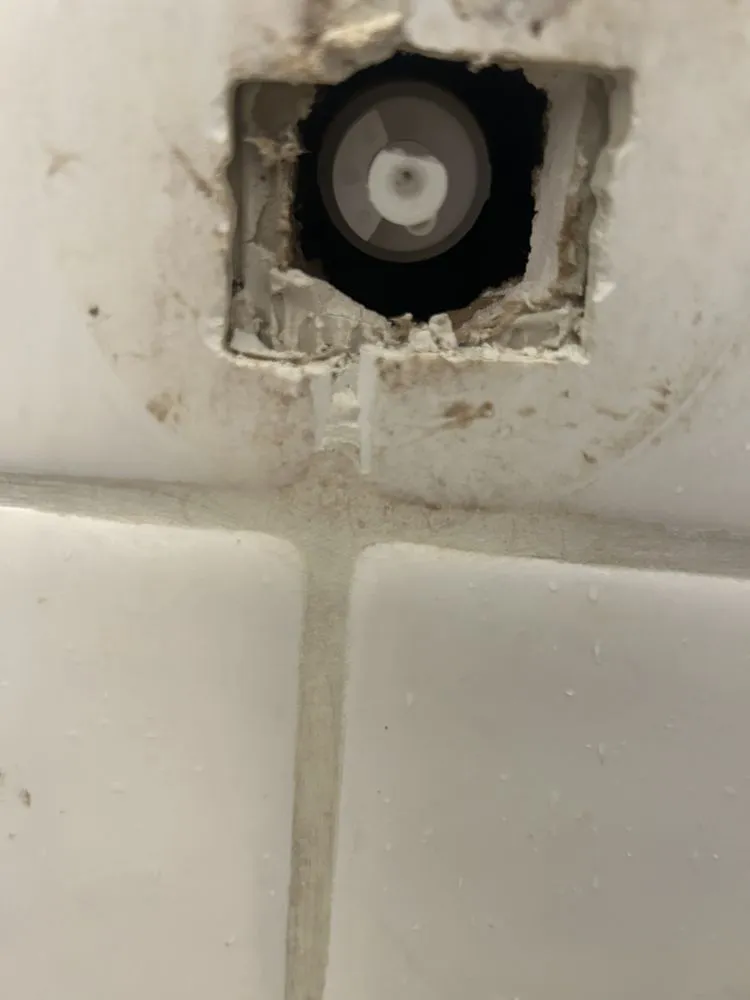 Slide of DR Construction & Landscaping.