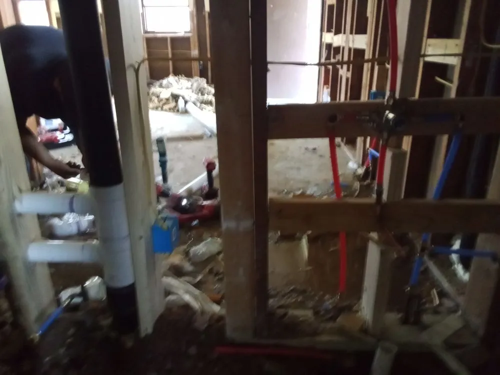 Slide of DR Construction & Landscaping.