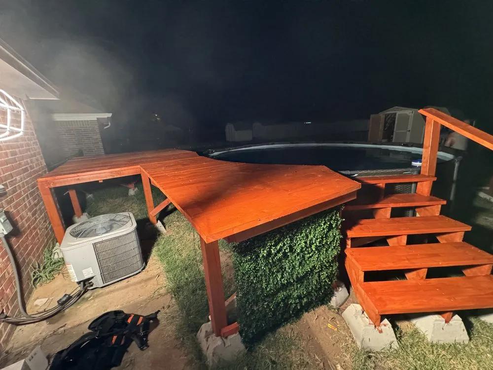 Slide of DR Construction & Landscaping.