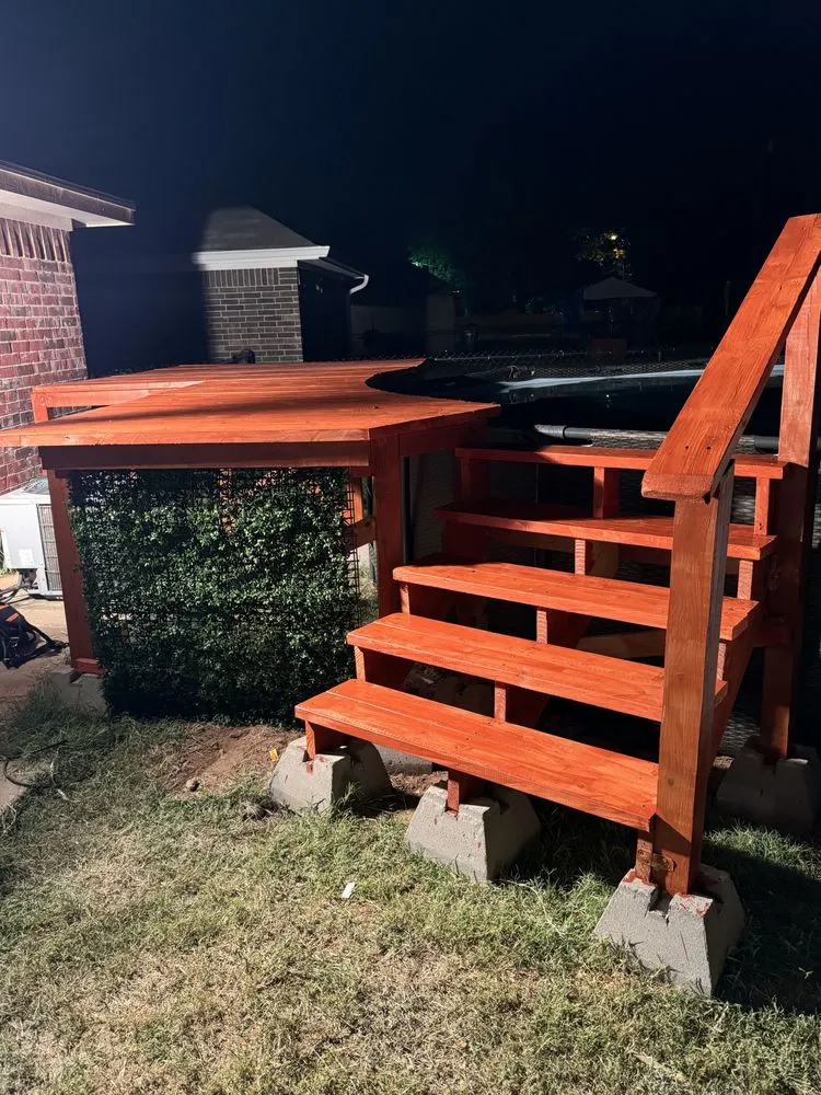 Slide of DR Construction & Landscaping.